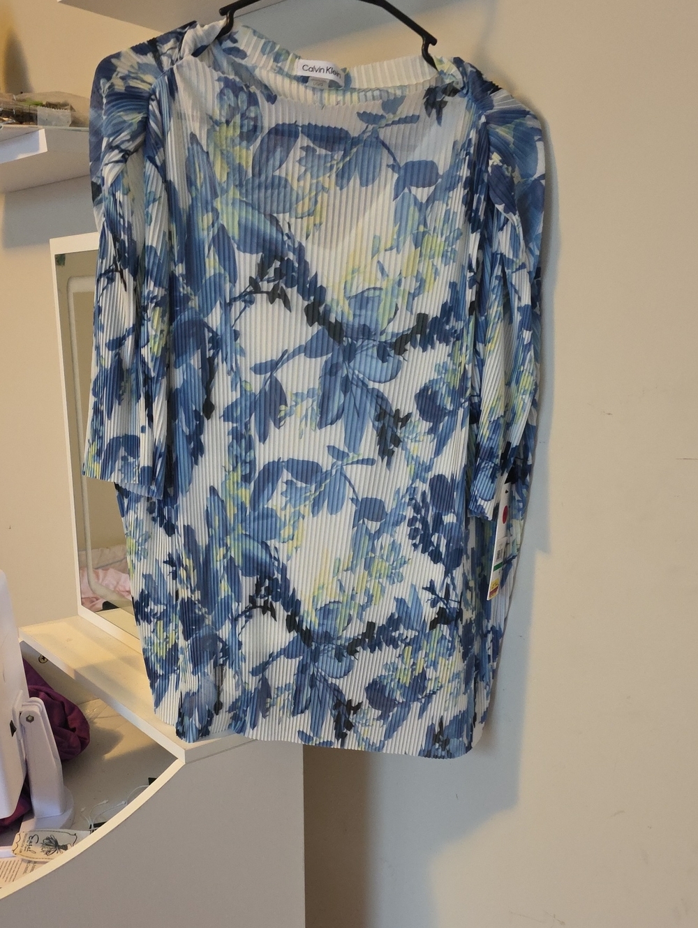 Calvin Klein Blue Floral Pleated Women’s Top